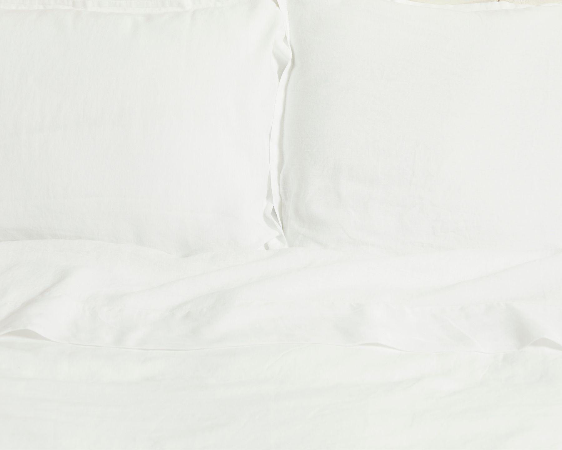 Organic linen top sheet from premium European flax. White color.